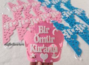 BİR ÖMÜR KUR'ANLA TACI